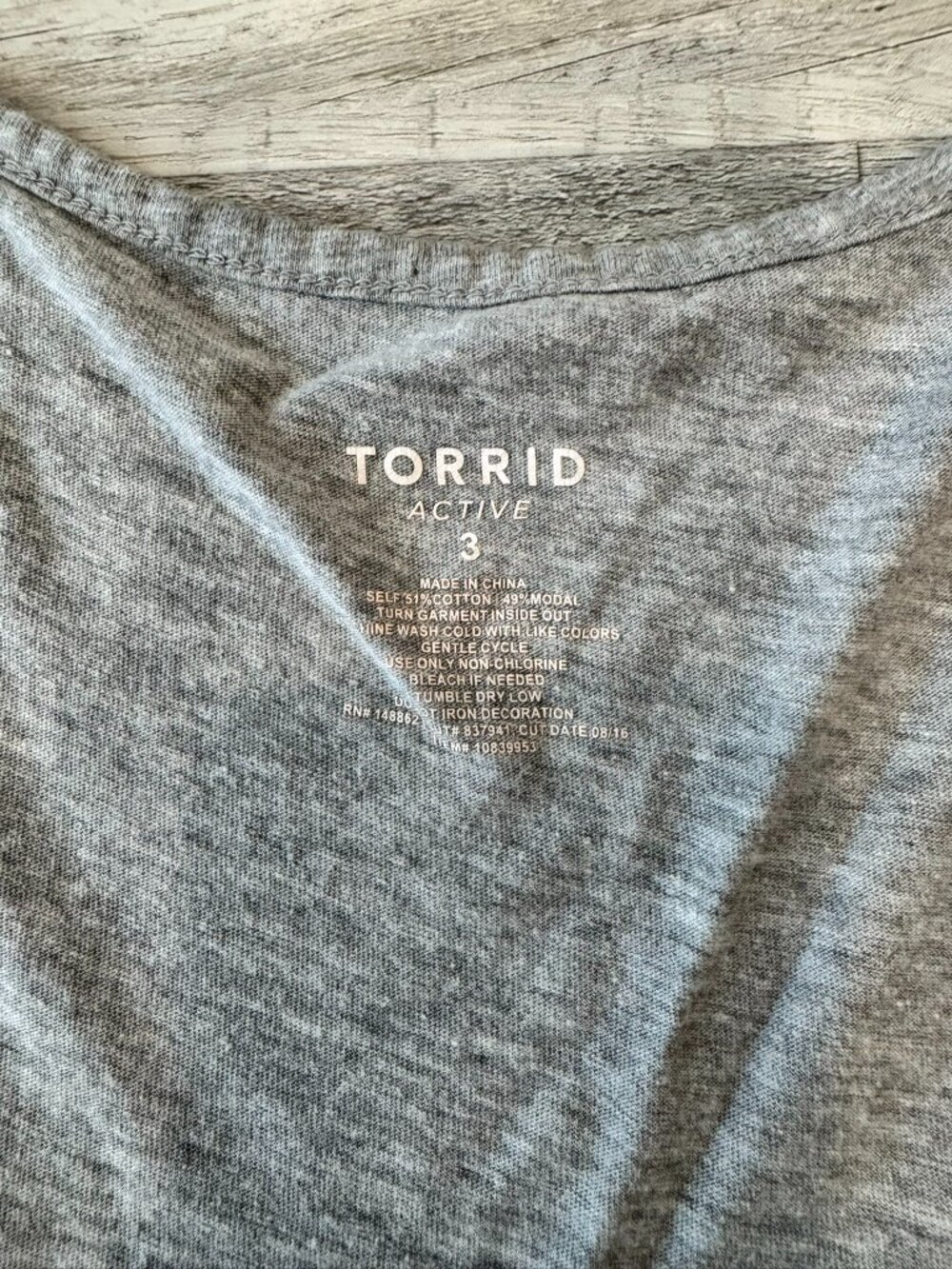 Torrid Active Grey Sleeveless "No Pain No Champagne" Top Size 3X I42 - Picture 3 of 5